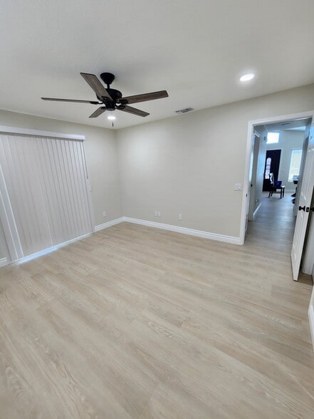 Building Photo - 14104 Hillcrest Dr