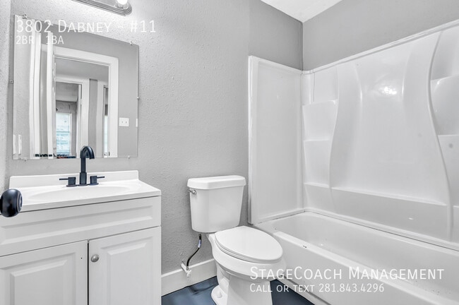 Building Photo - 3802 Dabney-#11