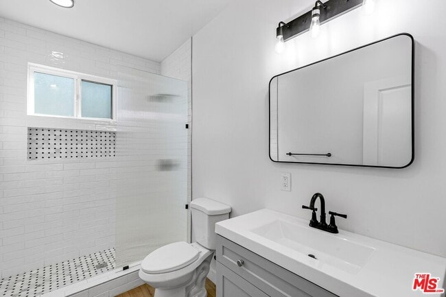 Building Photo - 1622 Morton Ave