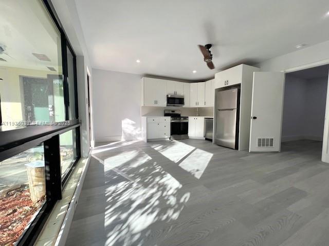 Building Photo - 2645 SE 1st Ct