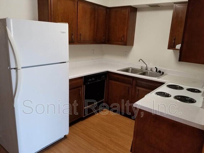 Building Photo - 3029 16th Street, Unit C
