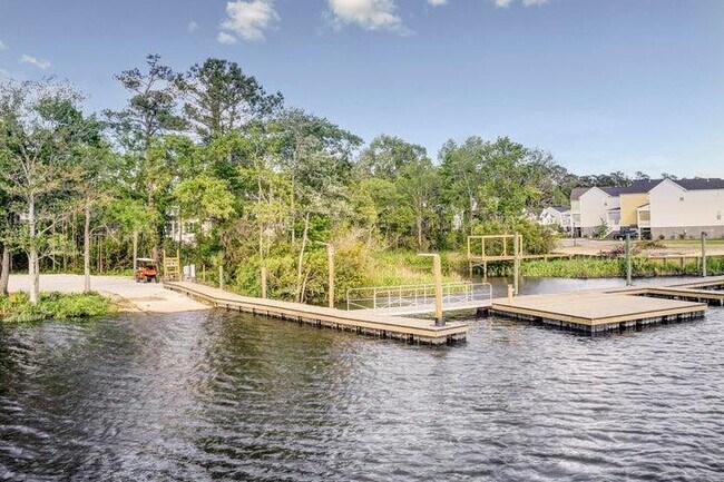 Building Photo - 3017 Evening Tide Dr