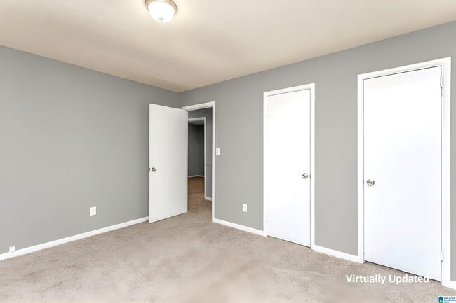 Building Photo - 506 Vardar Ln