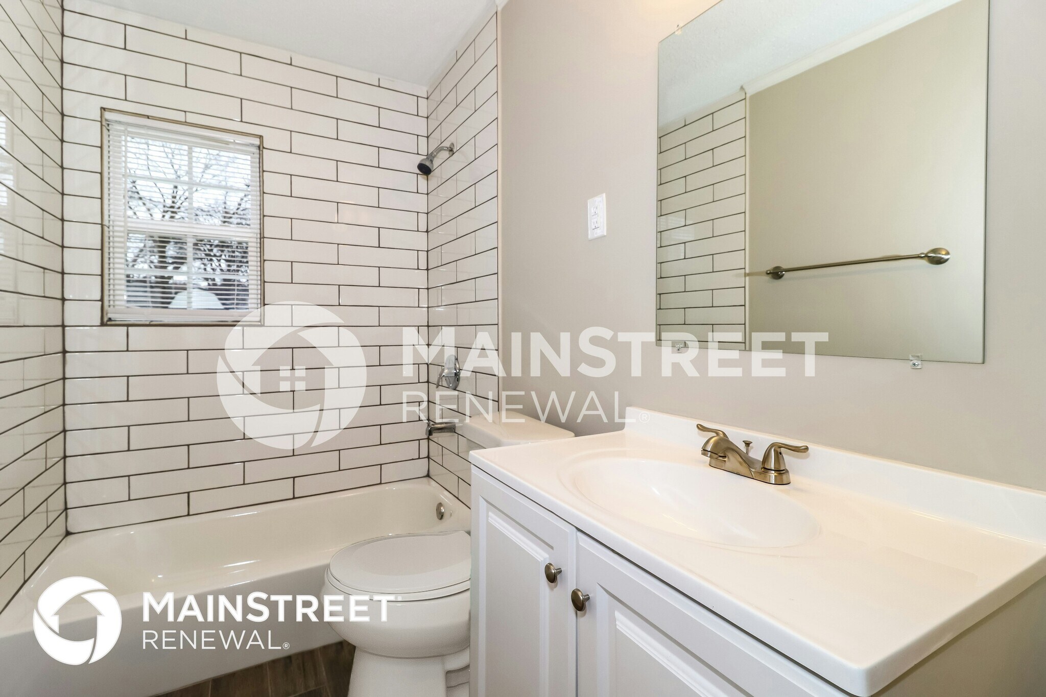 Building Photo - 4817 Durbin Ave