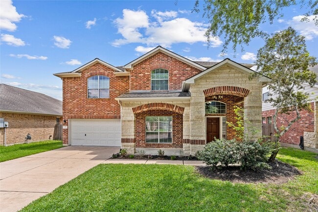 Building Photo - 3323 Ewing Dr