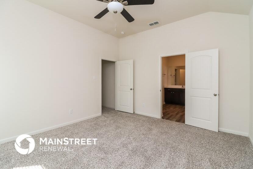 Building Photo - 157 Switchback Hl Rd