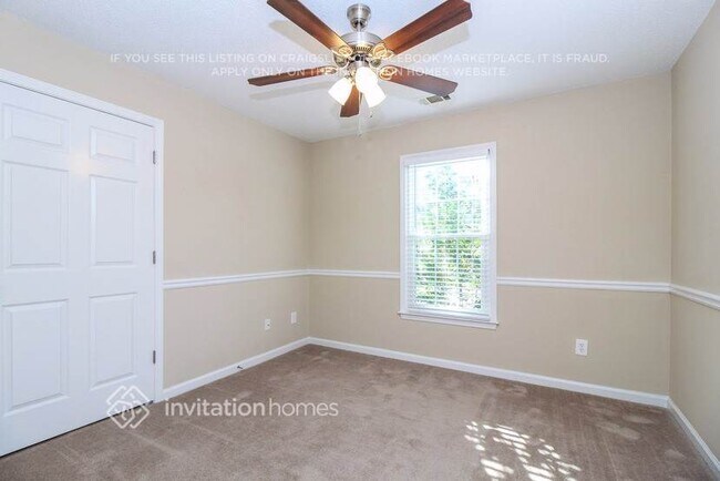 Building Photo - 7022 Surrey Dr