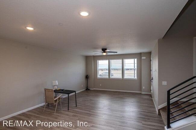 Building Photo - 2 br, 3 bath House - 1623 Spring Water Point