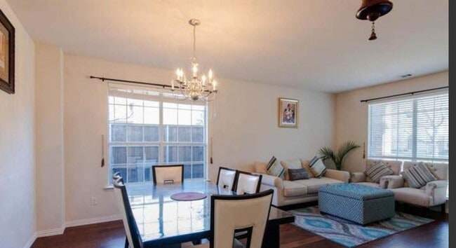 Building Photo - 8373 Brightside Ln