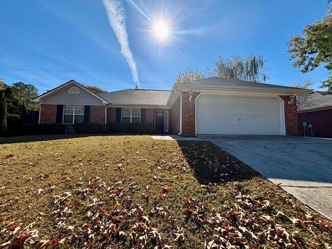 Primary Photo - 666 Wellington Dr