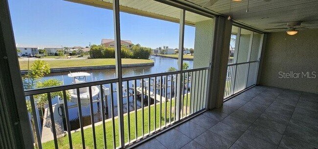 Building Photo - 1400 Mineo Dr