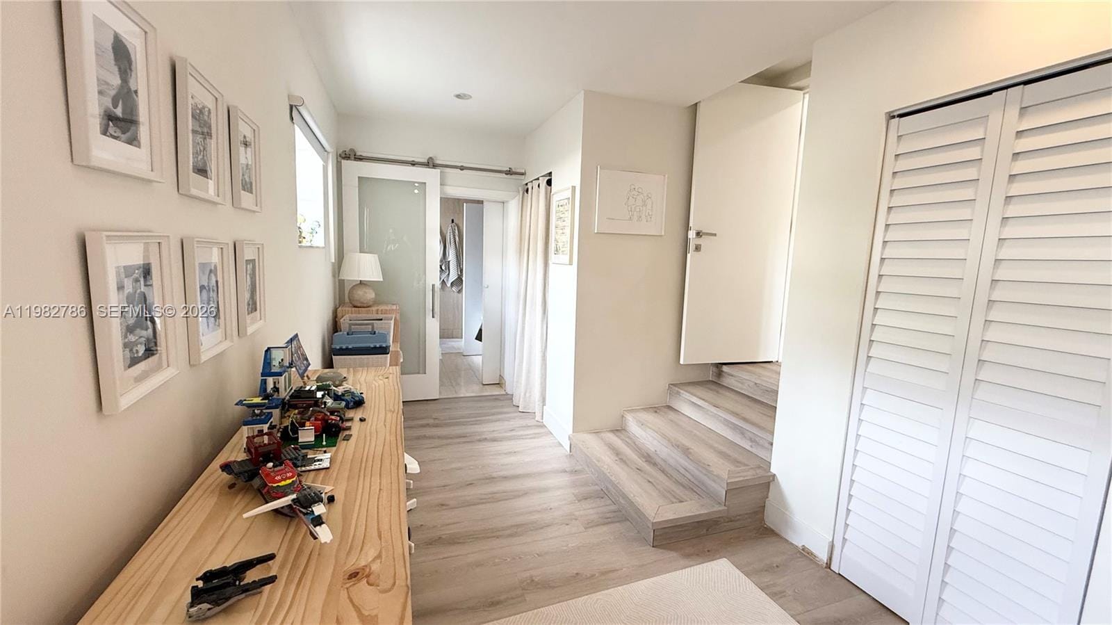 Building Photo - 5785 SW 54th Ter