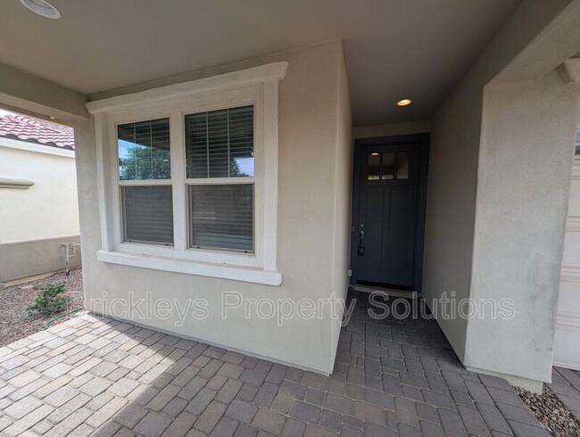 Building Photo - 10564 East Sebring Avenue