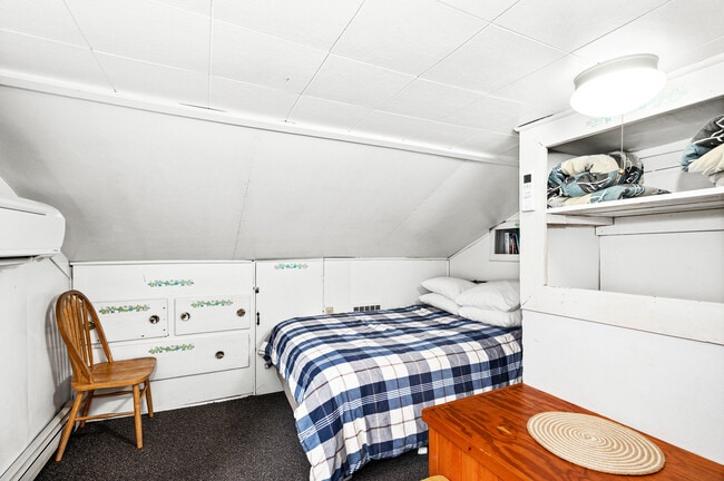 Building Photo - 278 Scenic Dr FURNISHED 4 BR On Lk