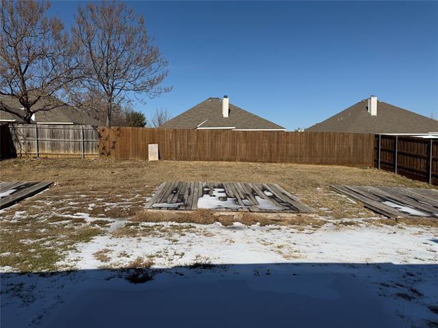 Building Photo - 305 Woodridge Dr