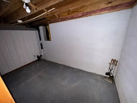 Building Photo - 2459 Breathstone Dr