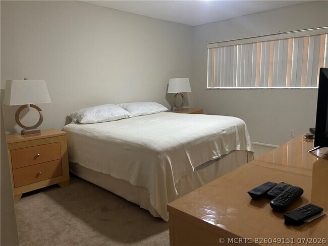 Building Photo - 3150 N Course Ln