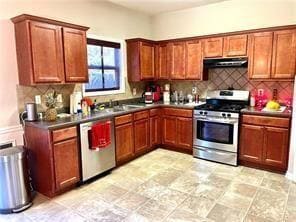 Building Photo - 2068 Executive Dr S