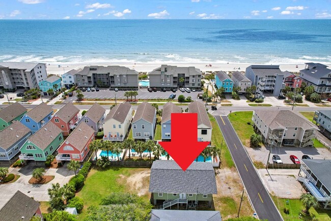 Arial view - 112 10th Ave N