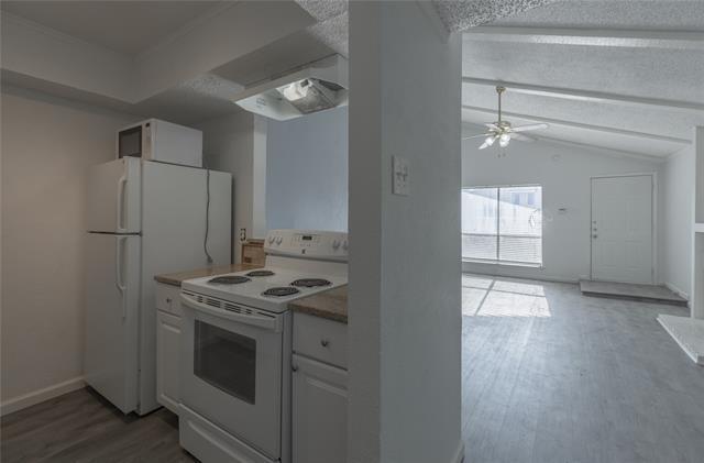 Building Photo - 709 Arrowhead Cir