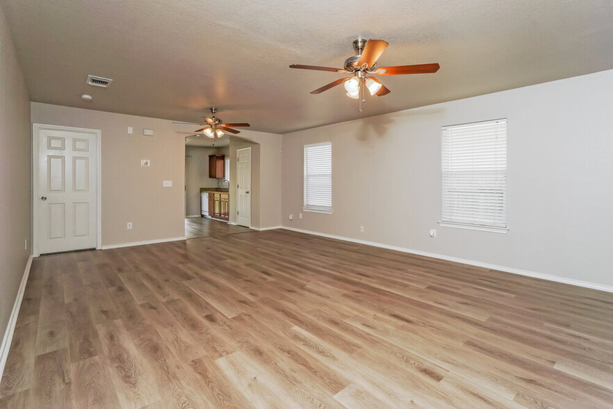 Building Photo - 3415 Calico Cor