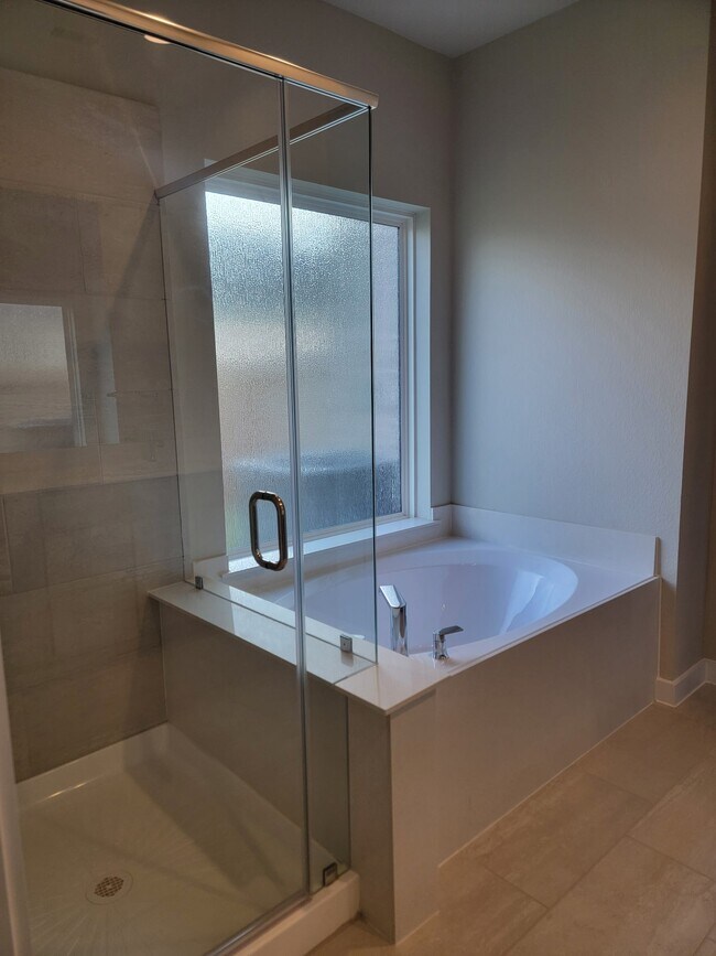 Building Photo - 3130 Boulder Rdg Dr