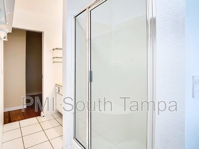 Building Photo - 9960 US-98