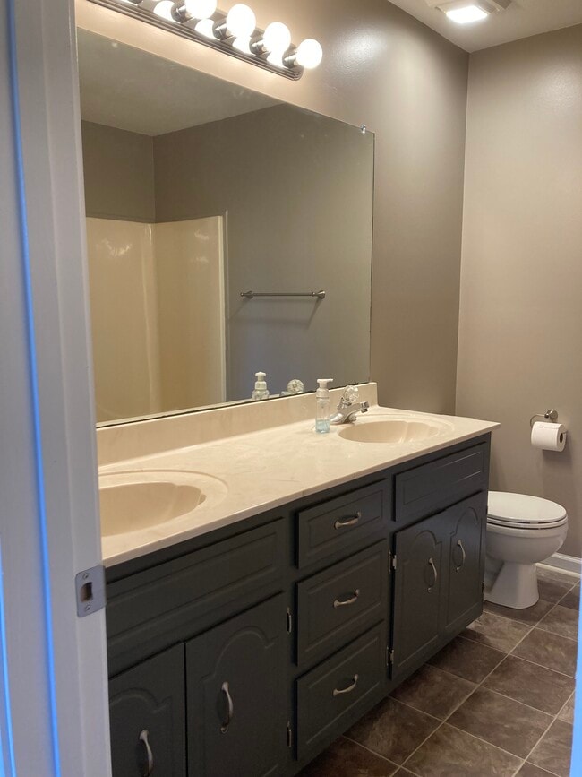 Building Photo - 1238 Marla Dr