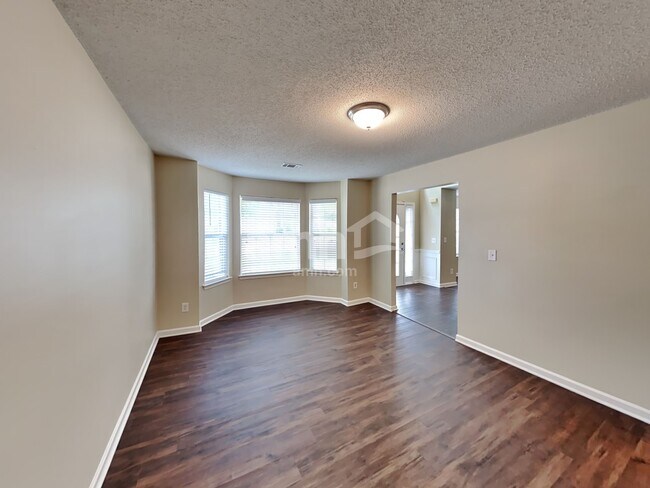Building Photo - 4909 Lilly Stem Dr