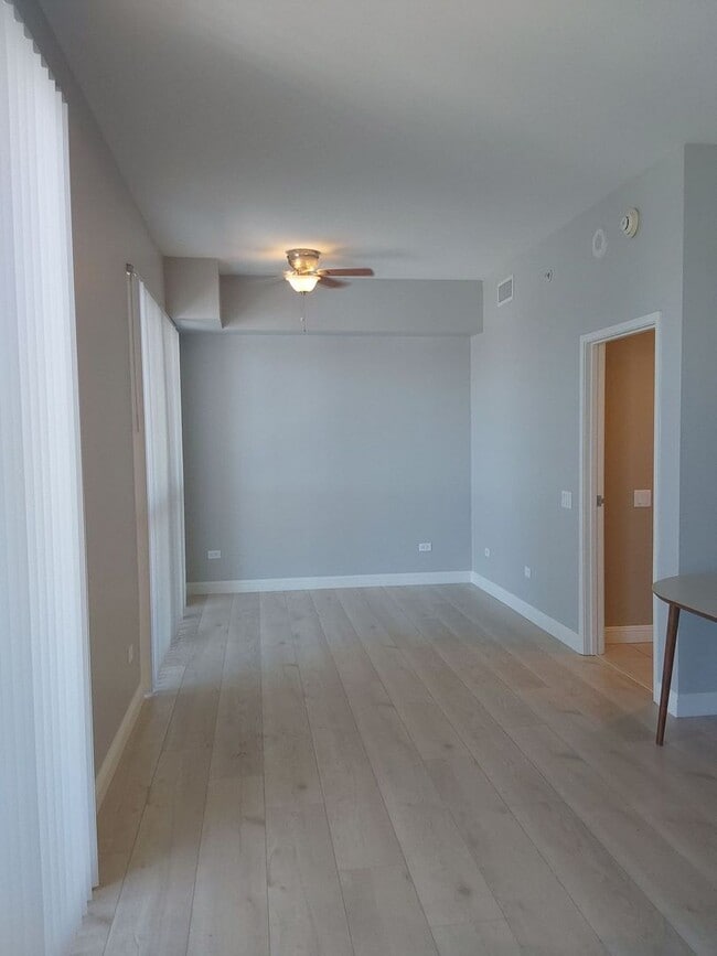 Building Photo - Stunningly Remodeled Studio High-Rise Unit...