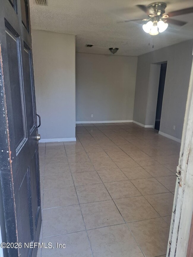 Building Photo - 4968 Princely Ave