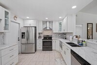 Building Photo - 14122 Citrus Dr