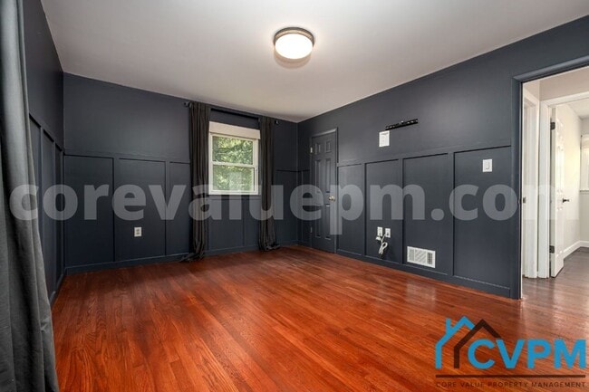 Building Photo - 600 Sandy Hill Rd