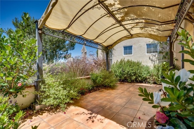 Building Photo - 12 Savona Ct