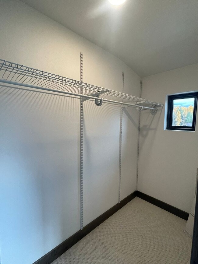 Building Photo - Whitefish Landing Town House