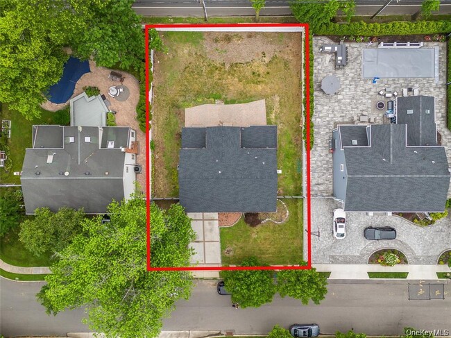 Building Photo - 26 Roseanne Dr