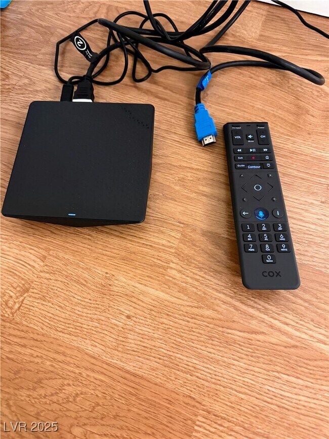 Building Photo - 350 E Desert Inn Rd