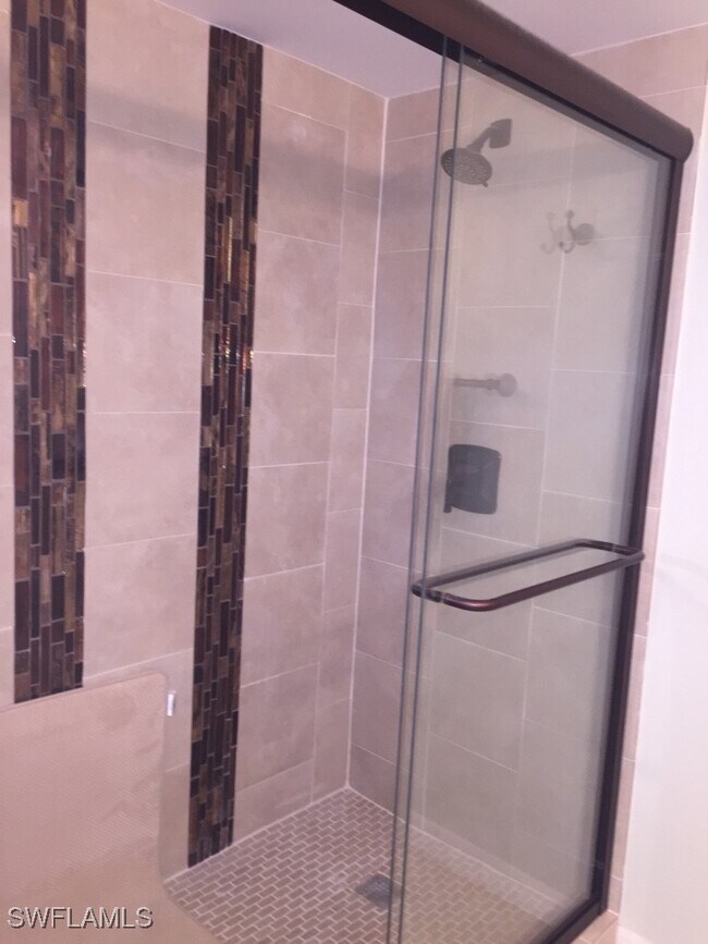 Building Photo - 1860 Bald Eagle Dr