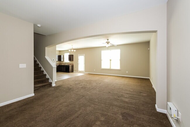 Building Photo - 244 Bandelier Cir