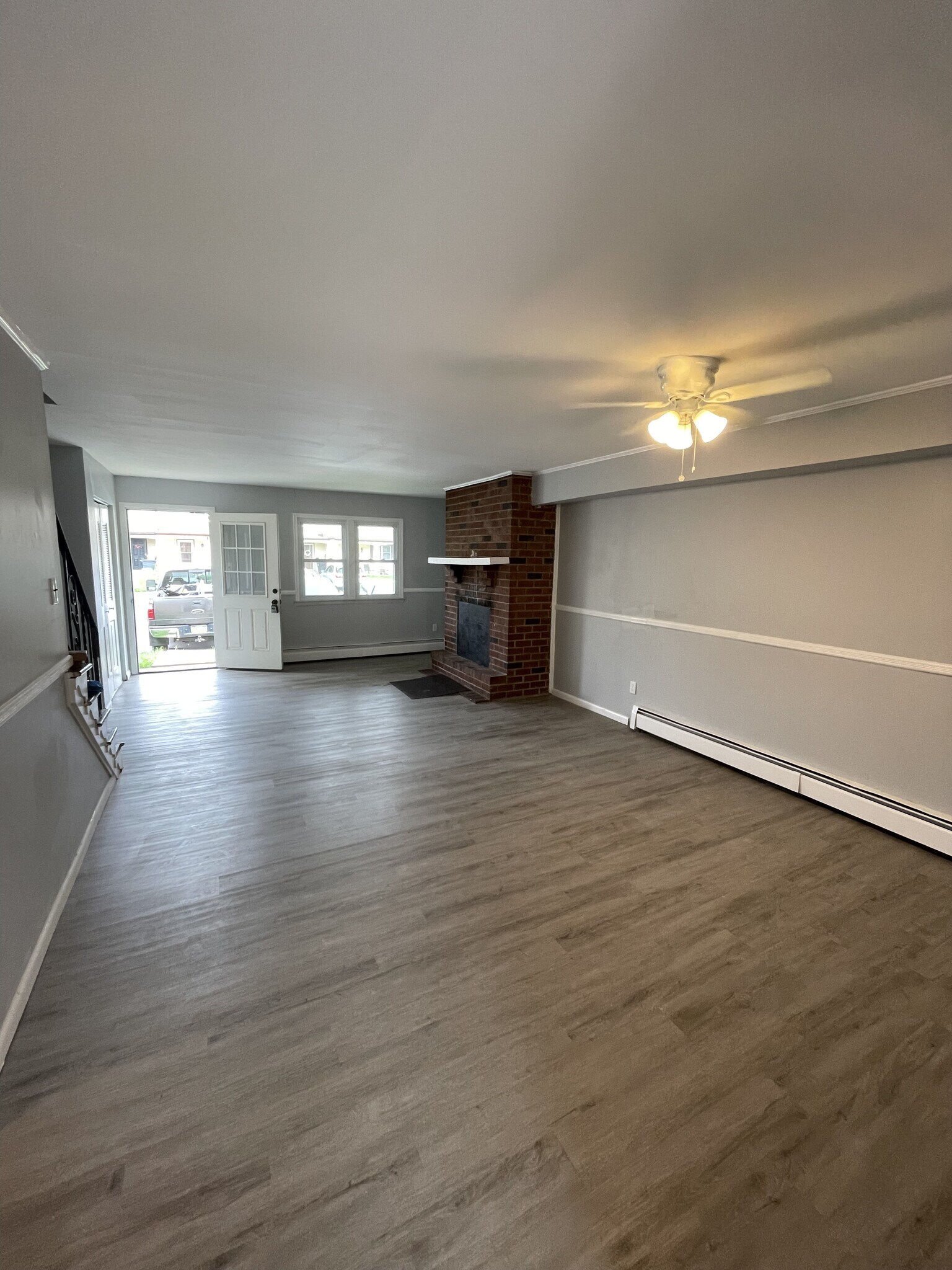 Building Photo - 2205 Walnut Ridge Est