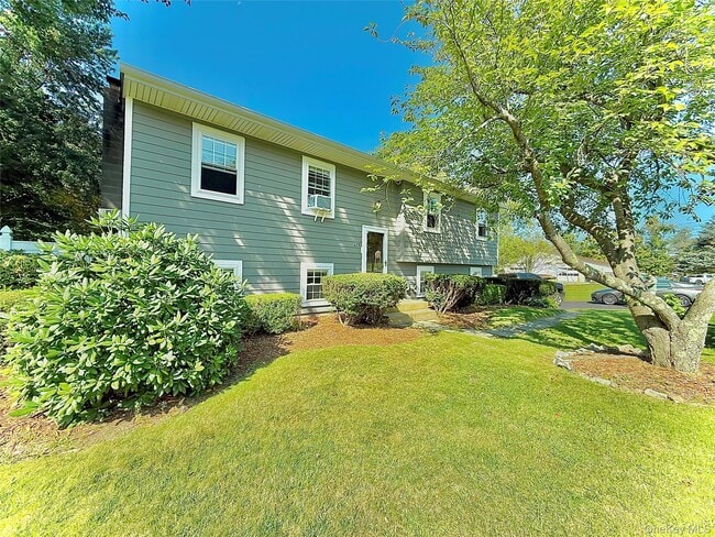 Building Photo - 273 N Brewster Rd