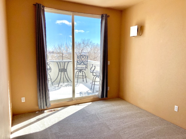 Building Photo - 628 Tierra Verde Ct