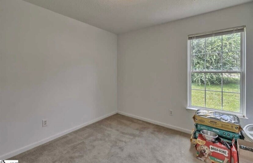 bedroom 3 - 210 Seven Pines Ct