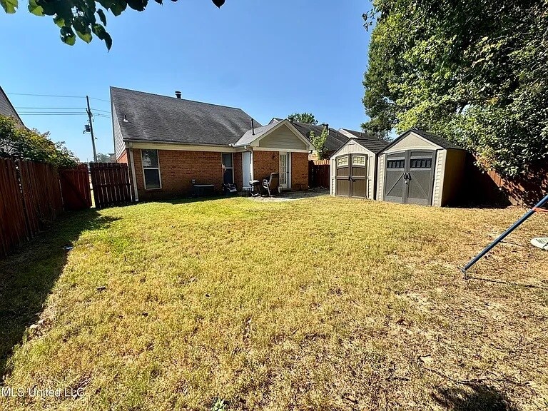 Building Photo - 1096 W E Ross Pkwy