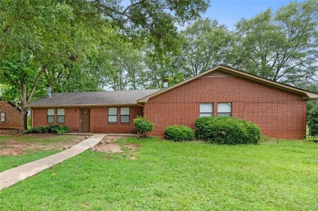 Primary Photo - 117 Tanglewood Dr