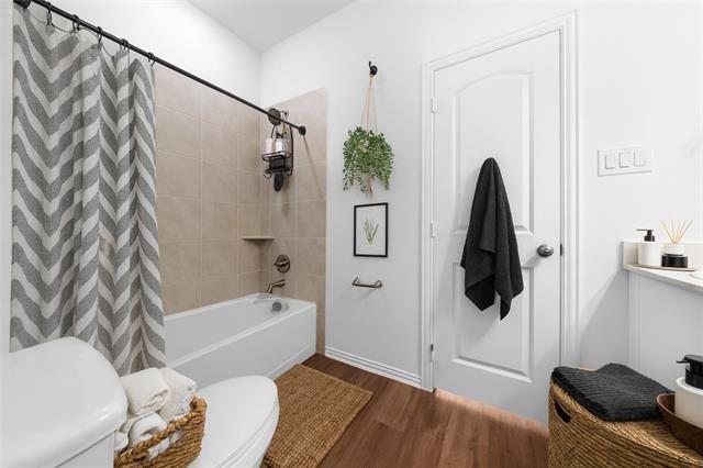 Building Photo - 114 Brookline Dr