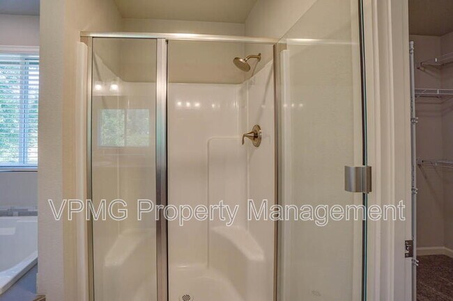 Building Photo - 6301 N 89th Ave