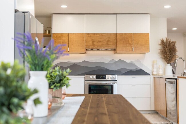 Building Photo - 928 Ditney Way