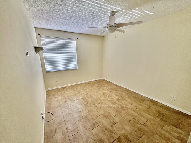 Building Photo - 4 SW 82nd Way