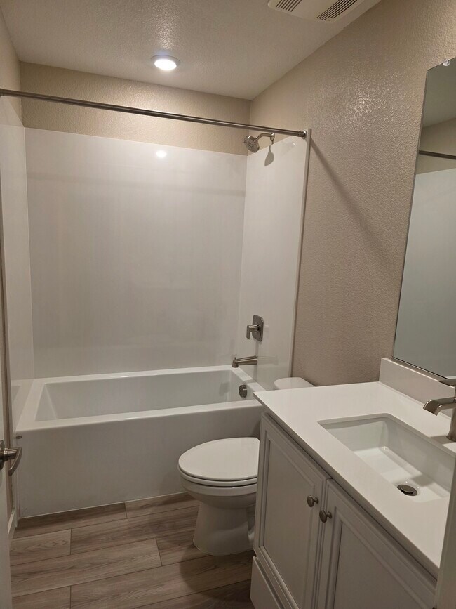 Building Photo - 2954 Pulp Ml Ln